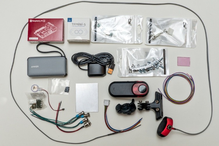 Build your own data logger, view of parts.